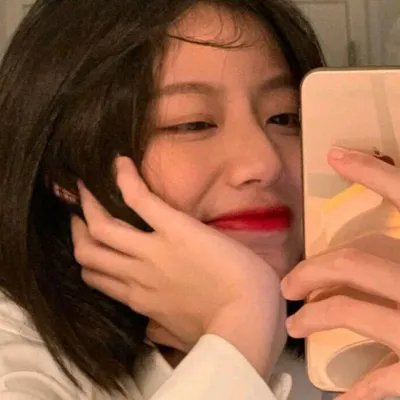 玉女含苞朵朵开